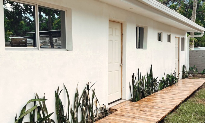 La Libertad Apartamento | Comfy Stay for 4 @CasaSanAlfonso Room#22