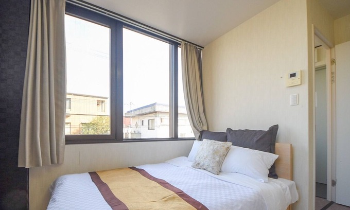 Nara Apartamento | Cinema studio / Nara Nara