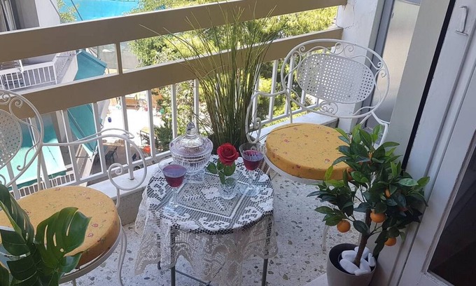 Filopappou Apartamento | Comfy & Sunny flat w/h balcony@center up to 8ppl