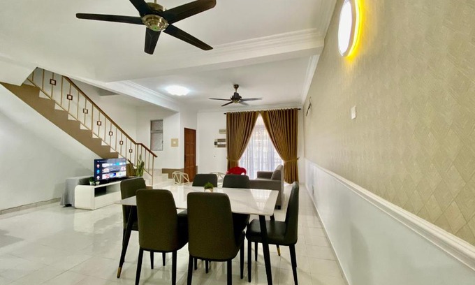 Central Seberang Perai Casa | Comfy Sutera Seberang Jaya