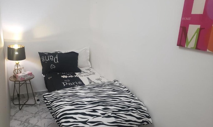 Al Wahdah Casa | Comfy zone