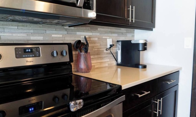 West Fargo Casa | Commander Drive Manor