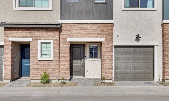 Desert View Condominio | Community Pool & Hiking Trails: Phoenix Condo!