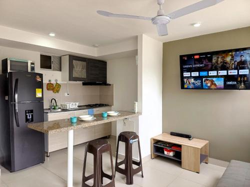 Santa Marta Apartamento | Comodo Apartamento con vistas, wifi, AA, TV & Piscina