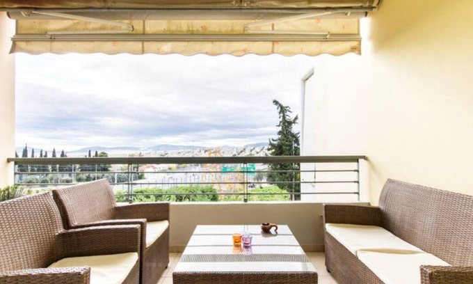 Marousi Condominio | Compact 3 room apartment in Mall Athens.