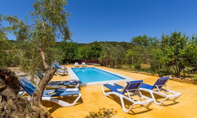 Canete la Real Casa | Complejo Residencial Barquero Pernía Cañete la Real by Ruralidays