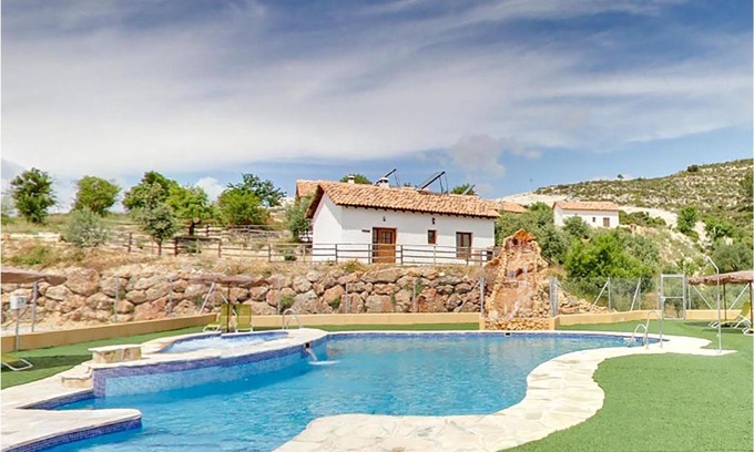 Arenas del Rey Casa | Complejo Rural El Molinillo -