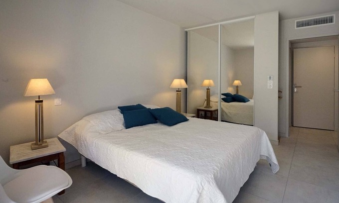 Valescure Apartamento | Complete apartment, air-conditioned, fiberglass, swimming pool and garage
