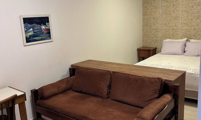 Itarare Apartamento | Complete beach apartment, parking space, seafront