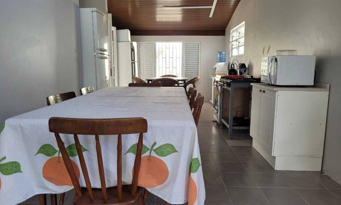 Daniela Casa | Complete house in Praia da Daniela less than 5 minutes walk from the sea