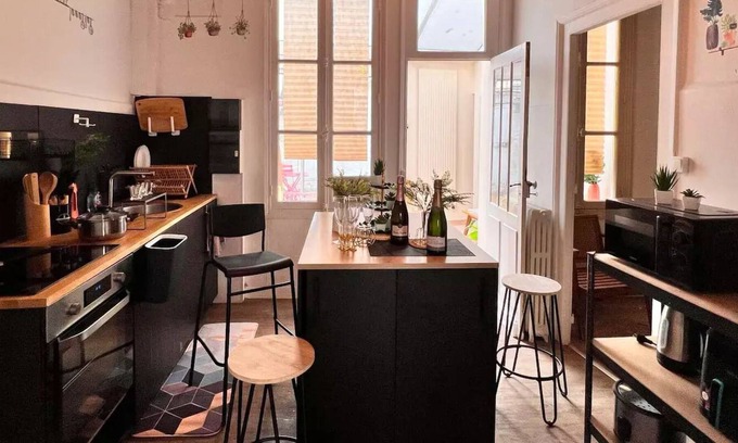 Chalons-en-Champagne Casa | Complete House at the Super Center of Champagne.