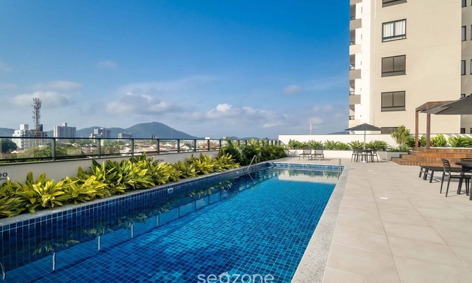 Praia da Armacao do Itapocoroi Apartamento | Complete Stay With Pool and gym 400m From Armacao Beach - SKL