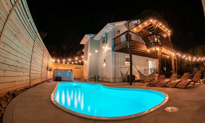 Emerald Isle Casa | Completely Renovated, Ocean View, Private Heated Pool and Hot Tub!