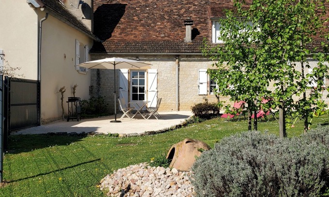Cavagnac Casa | Completely renovated 4/6 pers gîte in the countryside, north of the Lot.