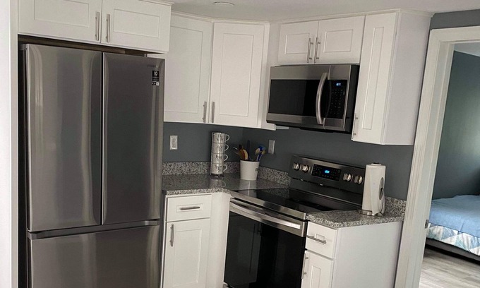 New Hampton Casa | Completely renovated house near lake