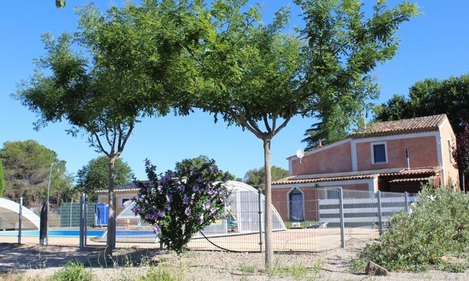 Aspiran Casa | Casa completamente renovada en una zona tranquila, a 200 m del río Herault.