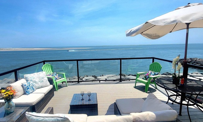 Anglesea Casa | Completamente actualizado Oceanfront North Wildwood!
