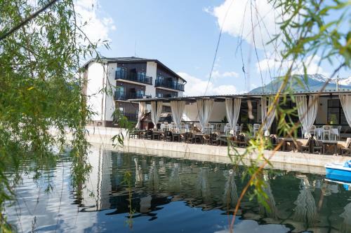 Borsa Casa | Complex Pescăresc Gura Repezii Borșa
