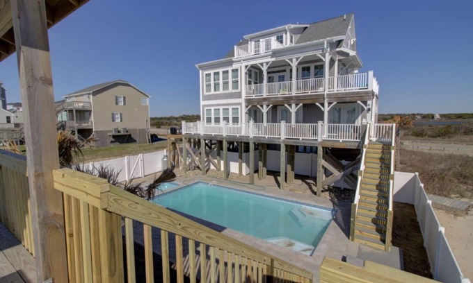 North Topsail Beach Casa | "Conch'd Out" Lujosa casa frente al mar (para 17) en Topsail Island, Carolina del Norte