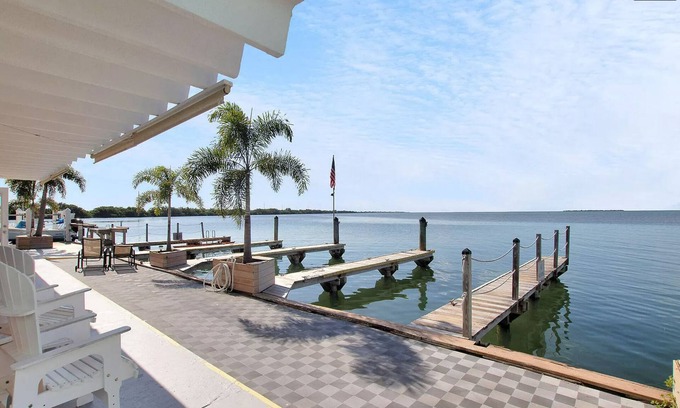 Marathon Apartamento | Conch Key Villas # 2. Pesca, diversión y vistas increíbles, todo a un precio excelente.