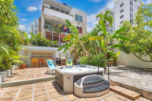 Santurce Casa | Condado Villa 4Bd 3Ba Spa-Generator-Parking