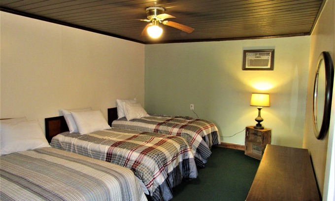 Almo Condominio | Condo #23 on Kentucky Lake - Lynnhurst Resort