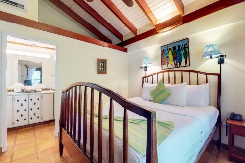 Placentia Apartamento | Condo #26 @ Beachside Villas