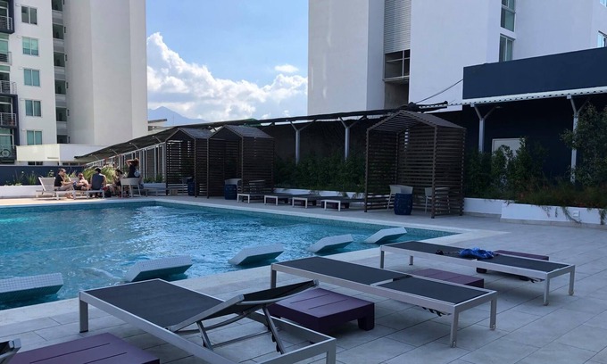 Cinco Esquinas Condominio | Condo aptm / Pool, gym, sauna, Pet Friendly / 5 min San José