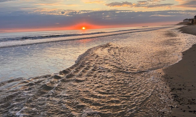 Ocean Bluff-Brant Rock Condominio | Condo by the Sea Minutes Walking distance to beach, restaurants, and stores