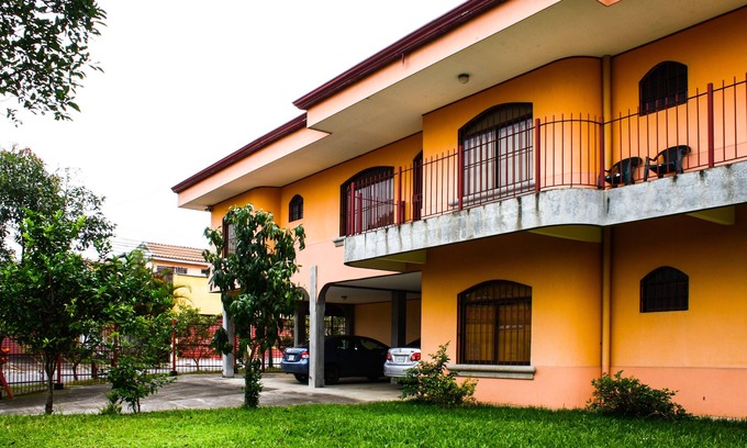 San Pedro Apartamento | CONDO CASA INN # 5.EXCELLENT LOCATION, WIDE APARTMENT, FAMILIES, EXTENDED STAY
