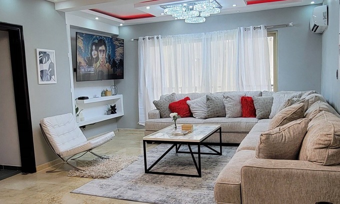 La Arboleda Condominio | Condo, clinics