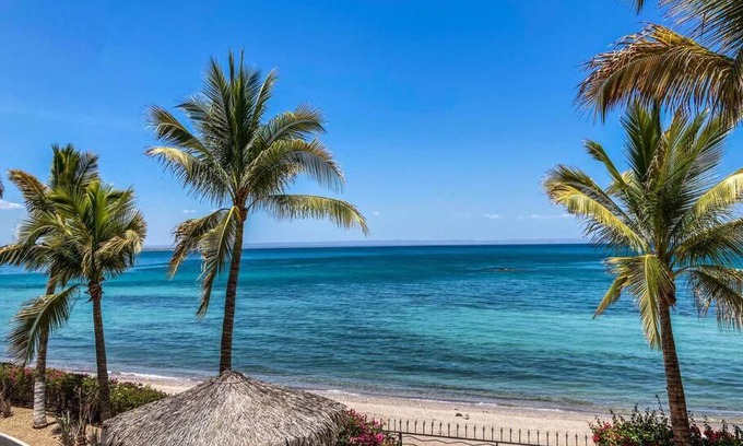 La Paz Apartamento | "Condo Delfines" acogedor espacio en la playa !