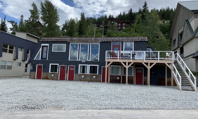 Sandpoint Apartamento | Condo E at The St. Bernard