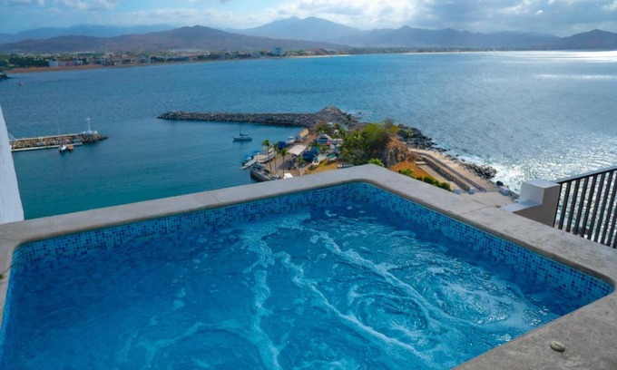 Las Hadas Apartamento | Condo in Puerto las Hadas