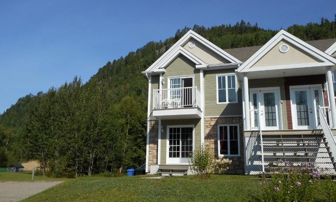 L'Anse-Saint-Jean Casa | Condo Mont-Edouard