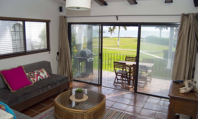 San Carlos Condominio | Condo Pilar 244 ubicado en la playa de San Carlos.