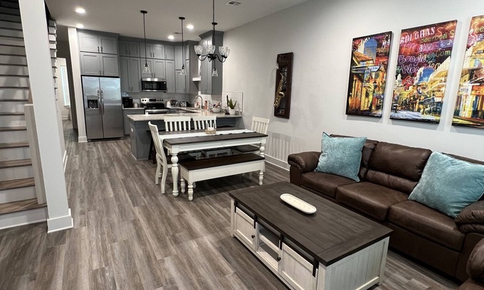 Broussard Condominio | Condo with a Cajun twist in the heart of Broussard,La