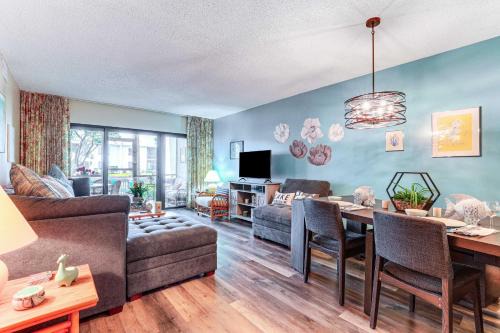 Fort Pierce Apartamento | Condo with Patio and Resort Amenities in Fort Pierce!