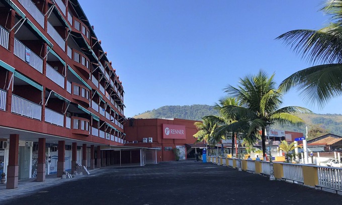 Parque das Palmeiras Apartamento | Condomínio Piratas Residence