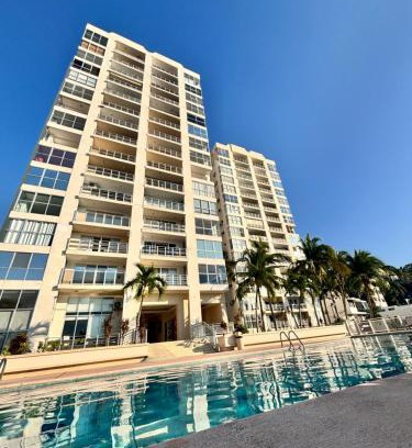 Costa Azul Apartamento | Condominio en zona turística