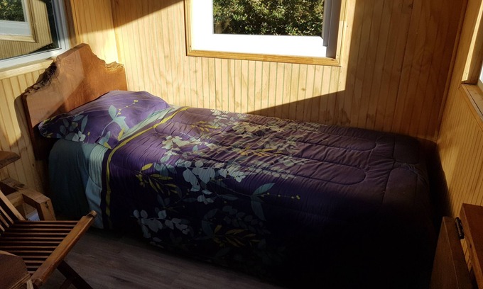 Melipeuco Cabina | Condor Cabin over the trees for 1 person