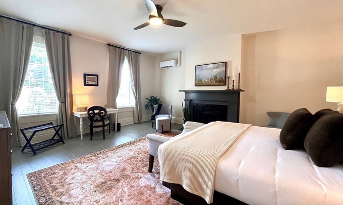 Chillicothe Cama Y Desayuno | Confluence Room at The Willis-James
