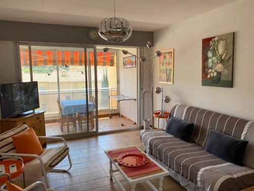 Sanary-sur-Mer Apartamento | Confort absolu à Sanary, l'appart de la mer, tout à pied, le port, la plage, clim et garage