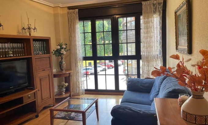 Centro histórico Apartamento | Confort en casco antiguo, luminoso, wifi