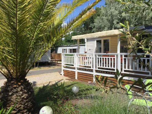 Vias Casa | Confortable bungalow proche de Vias avec piscine partagée