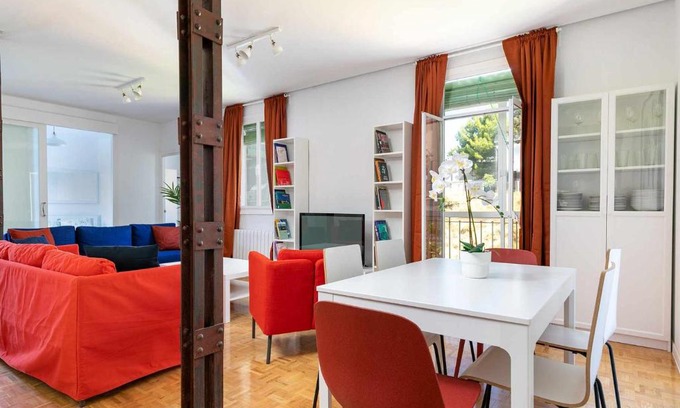 Jeronimos Apartamento | Confortable piso 3 habitaciones en Retiro Atocha