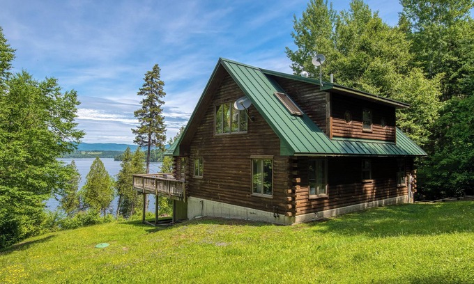 Rangeley Casa | Connaughton - Casa de troncos privada a lo largo de la costa sur del lago Rangeley