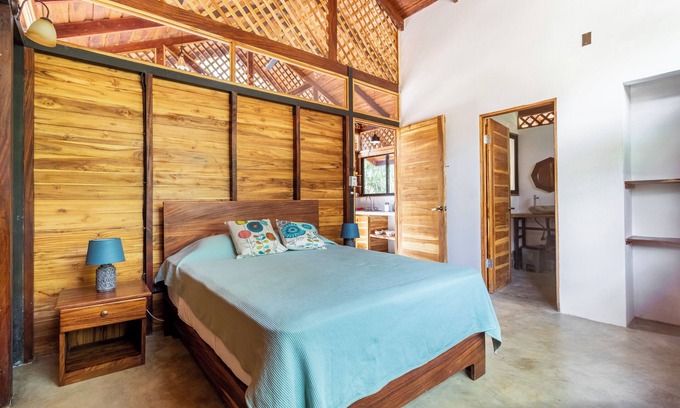 Jicaral Cabina | Conecta con la naturaleza en finca y reserva natural Nicoya Silvestre (1)!