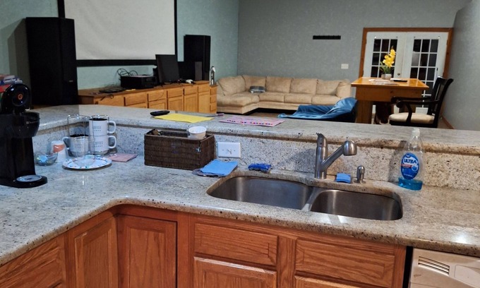 Troutman Apartamento | Connect with nature on private horse farm. Kid & Pet friendly