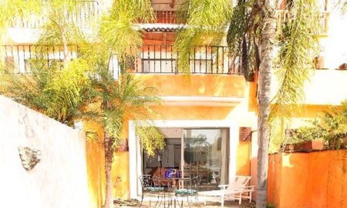 Isla Iguana Casa | Conectando mini-villas justo en el agua !!